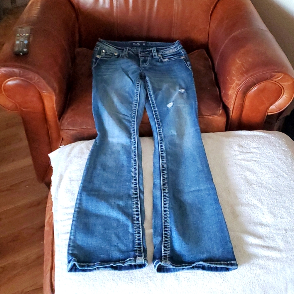 Miss me Cactus Horseshoe Chloe Boot Jeans